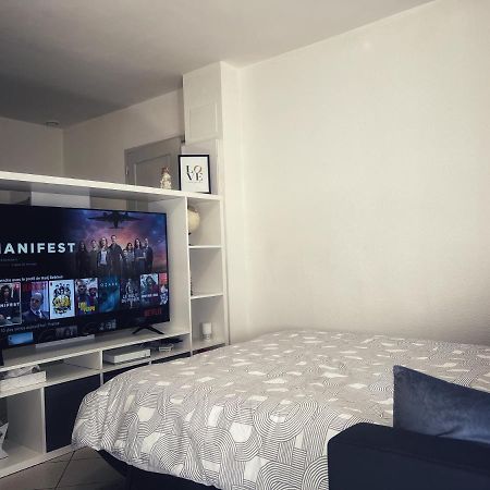 Superbe Studio Appartamento Saint-André-de-Cubzac Esterno foto